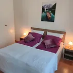 Apartments E&F, Veruda Porat, Free Parking