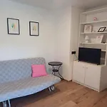Apartments & Rooms Darrer