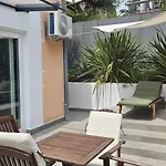 Apartment Maya Near The Beach