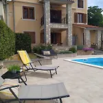 Villa Krasa Sea View Apartmants With Pool