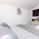 Apartments Cro Adria Stay