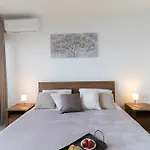 Villa Sentia With Jacuzzi & Spectacular Seaview