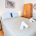 House With Private Pool 150 M From Sea!