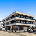 Fly Apartments Medulin - 50M From The Beach - New 2024
