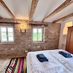 Villa Istrian Hideaway With Pool & Sauna