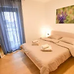 Luxury Apartment Faro With Sea View And Swimming Pool
