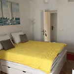 House Vali