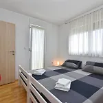 Apartment Dani 2333