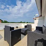 Family Holiday House Petric