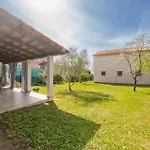 Pet Friendly Home In Valbandon With Wi-Fi