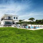 Villa Enigma