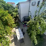 Apartments Bruni