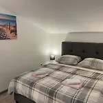 Apartments Dora