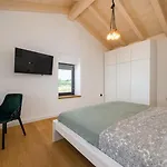 Villa Tonka
