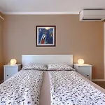 Apartment Villa Ester-5 By Interhome
