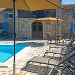 2 Bedroom Awesome Home In Puntera