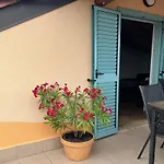 Alavanda Porec - App S Bazenom