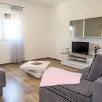 Holiday Home Laura By Interhome