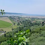 Apartments Milok