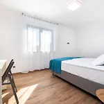 Apartments Mauro