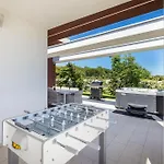 Villa Grofica, New House, Heated Pool, Jacuzzi, Playgroung & Bbq, Near Beaches, Pula - Istria