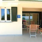 Apartment Rosellina By The Sea