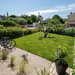 Apartment Lotta With Garden