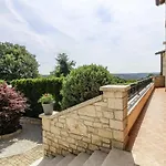 Villa Vernier In Kringa - Haus Fuer 6-8 Personen