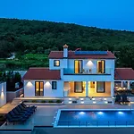Villa With Private Pool, Garden And Seaview For Max 11 Pers Near Labin 5207-1