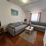 Guest House Laura