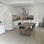 Holiday House Tina