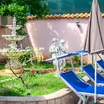 Giovanna Boutique Rooms & Pool