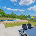 Beautiful Home In Zminj With Kitchen