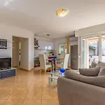 2 Bedroom Gorgeous Apartment In Medulin