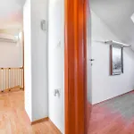 3 Bedroom Awesome Apartment In Secovlje