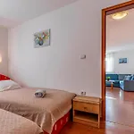 Stunning Apartment In Medulin With Wifi