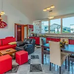 Pet Friendly Apartment In Medulin With Kitchen