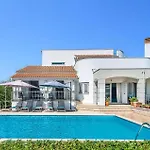 Villa Bella By Villa Plus