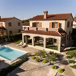 Villa Del Lago