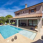 Villa Roma Near Pula For 6 People With Private Pool