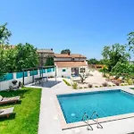 Villa Gravisi By Villa Plus