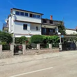 Apartments Anic