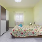 1 Bedroom Stunning Apartment In Pula