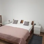 Apartman Sanda