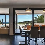Luxusvilla Sunrise Premantur Mit Pool