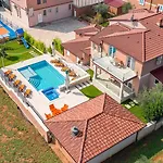 Villa Istrakamen
