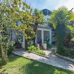 Jozefina Luxury, 100 M From The Beach