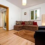Pimlico Apartment