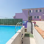 Figaro Vrsar With Pool And Garden For 4 Persons