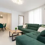 Rosoglio Porec 300M From Sea, New Apartment 2024
